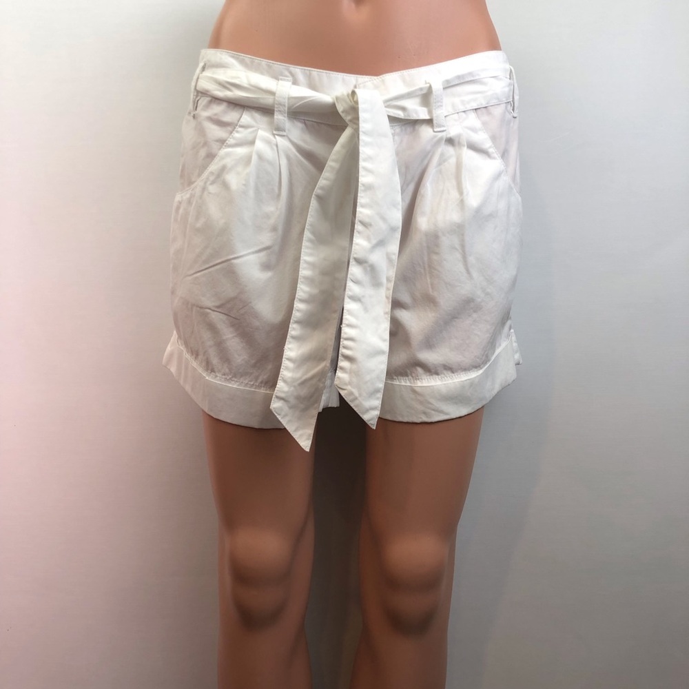 Oakley White Cuffed Shorts - Picture 16 of 16